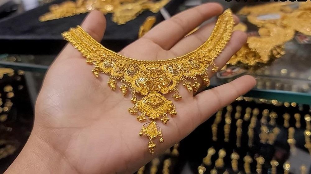 سونے کی قیمت میں مسلسل دوسرے روز بڑی کمی، خریداروں کے چہرے کھل اٹھے