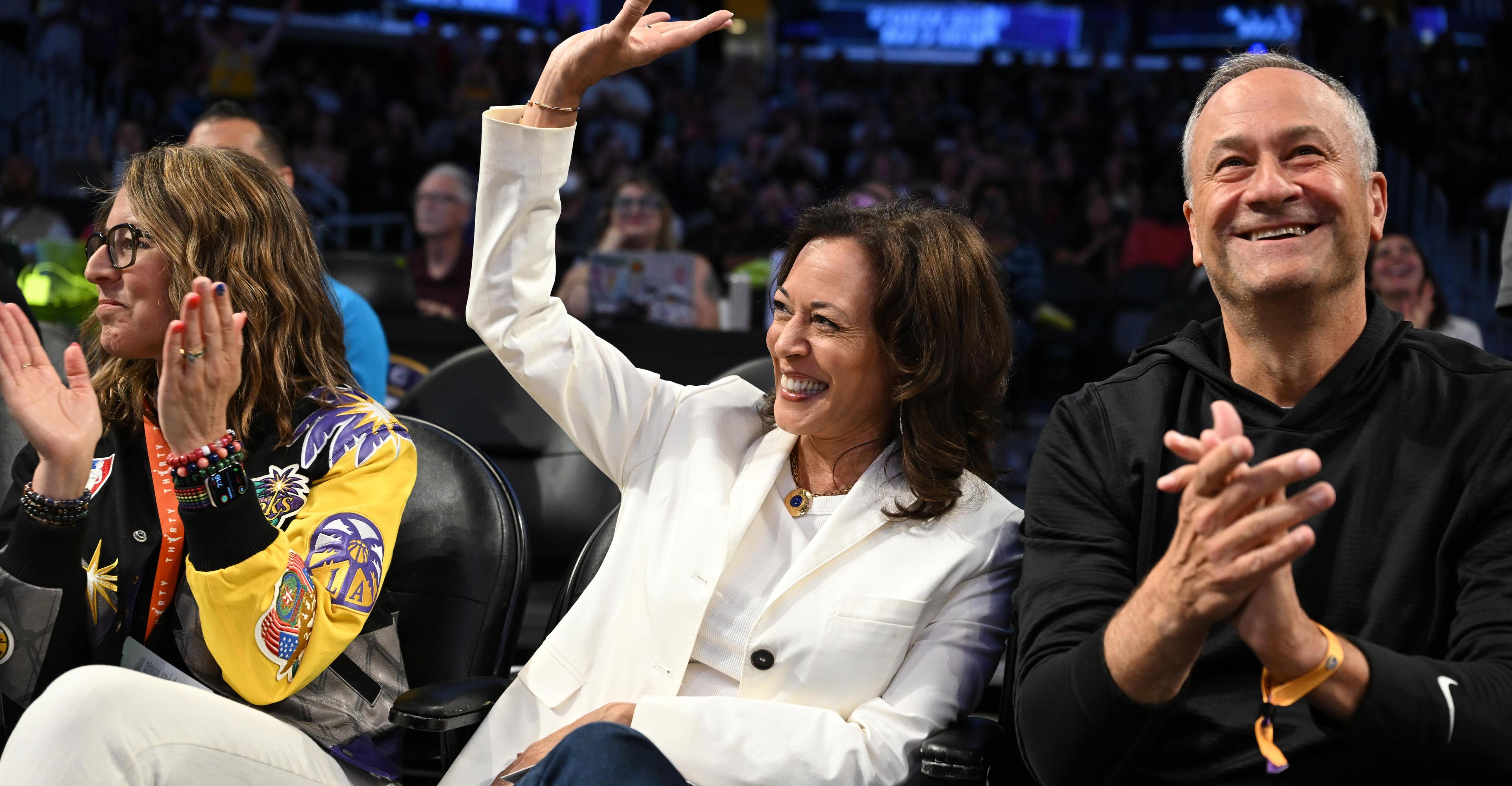 The quiet campaign to stop Kamala 2028 is growing louder